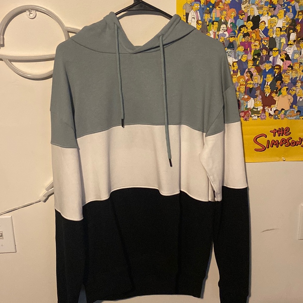 Large sweatshirt green/white/black (perfect condition)